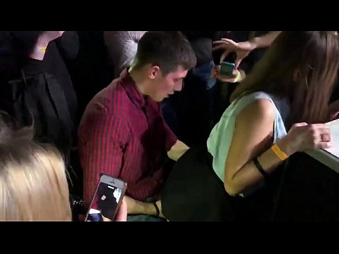 ❤️ Πραγματικό σεξ σε ρωσικό νυχτερινό κέντρο. 18 ετών Ρωσική κοπέλα πρωκτικό και κόλπο πατήσαμε σε νυχτερινό κέντρο ❤️ Σούπερ πορνό